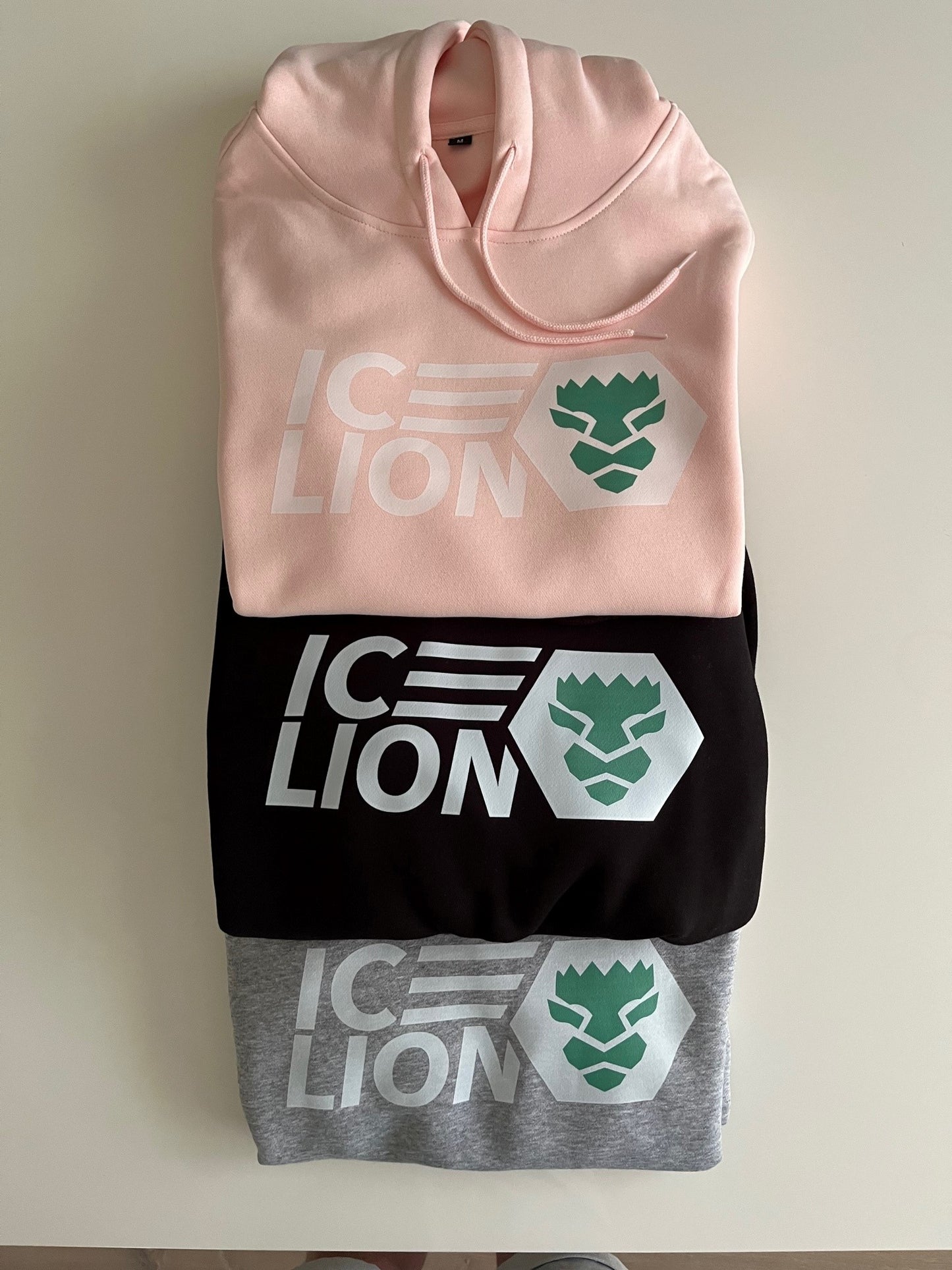 ICELIONESS Power Hoodie